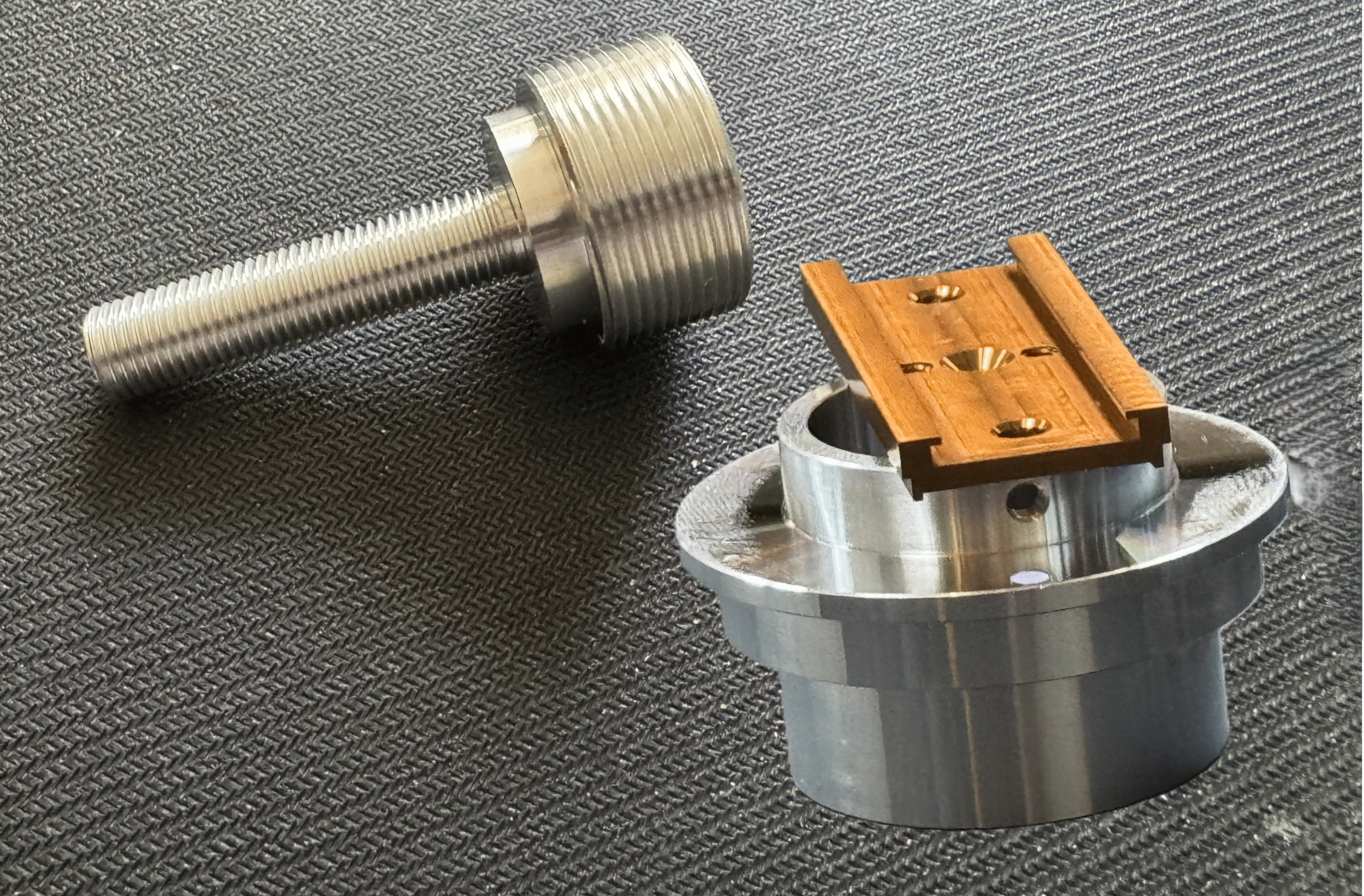 2025 MKVI Series IV Hero New Parts (Threaded blade holder, extended emitter & widebody box top)